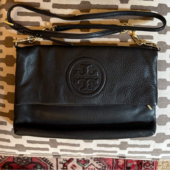 Tory Burch Handbags - Tory Burch Black Pebbled Leather Crossbody Bag with Gold Hardware